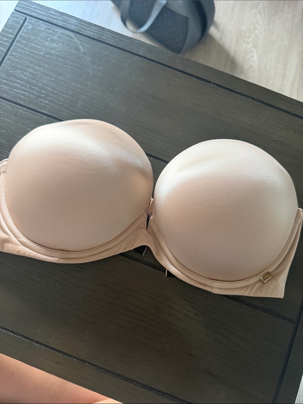 Victoria's Secret Strapless Smooth Push-Up Bra in Light Beige